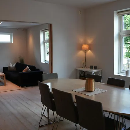 Exclusive In With Balcony Apartment Bergen