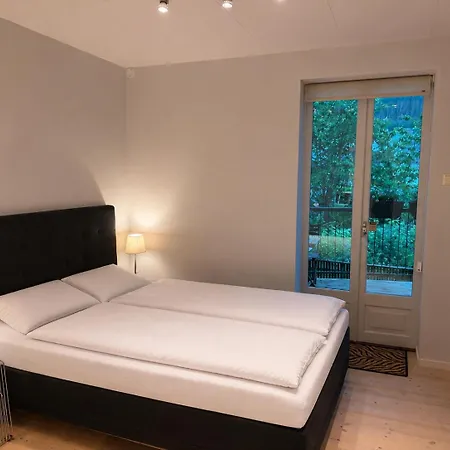 Exclusive In With Balcony Берген